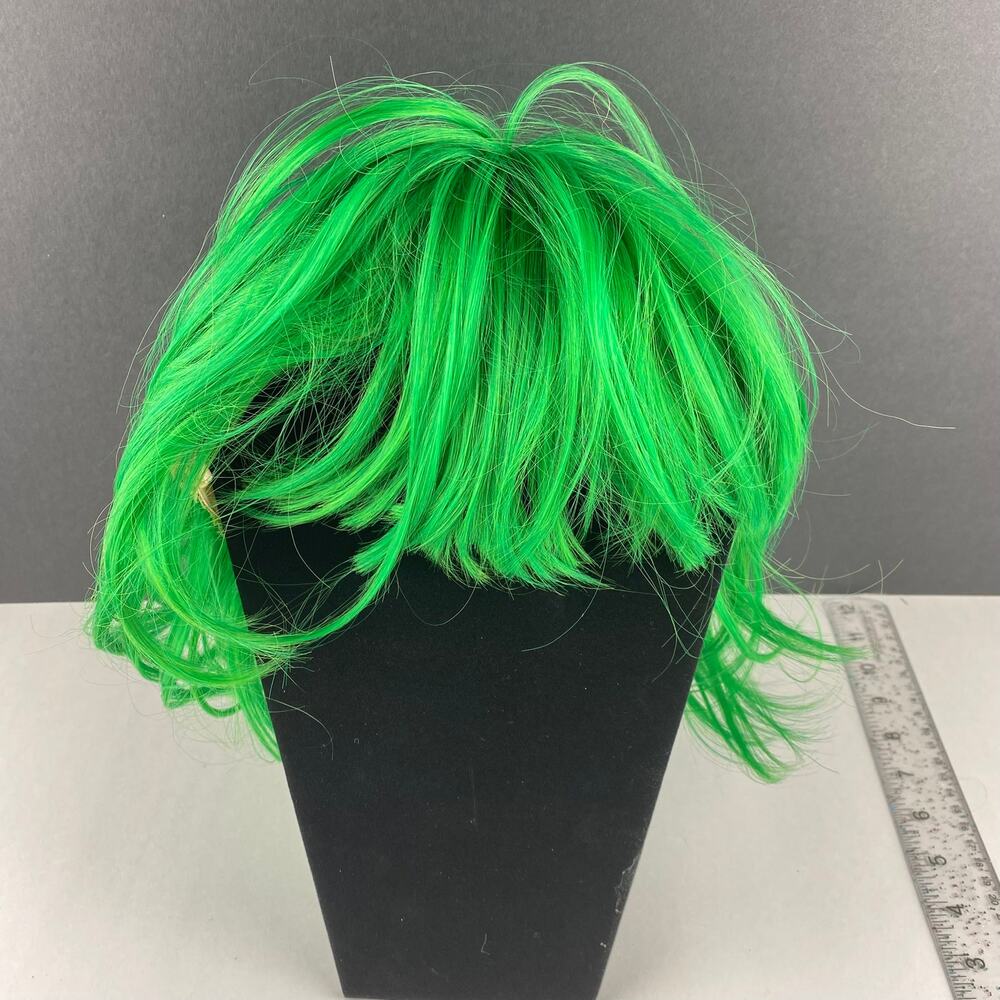 Neon Green Short Layered Costume Wig Adult Halloween Cosplay One Size